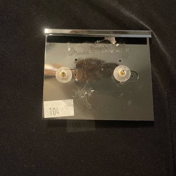 L'Amour Silver and Crystal Earrings - Picture 3 of 3